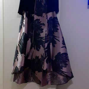 Hi/low dress lowest price only worn one time